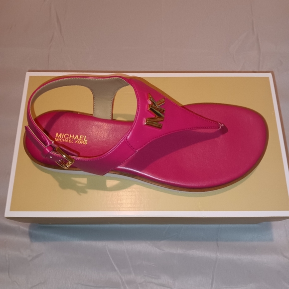 Michael Kors Jilly Thong Sandals - Picture 2 of 13